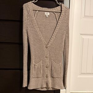 Women’s American Eagle sweater/cardigan